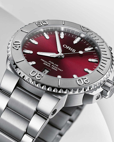 Oris Aquis Date Relief  01 733 7766 4158-07 8 22 05PEB